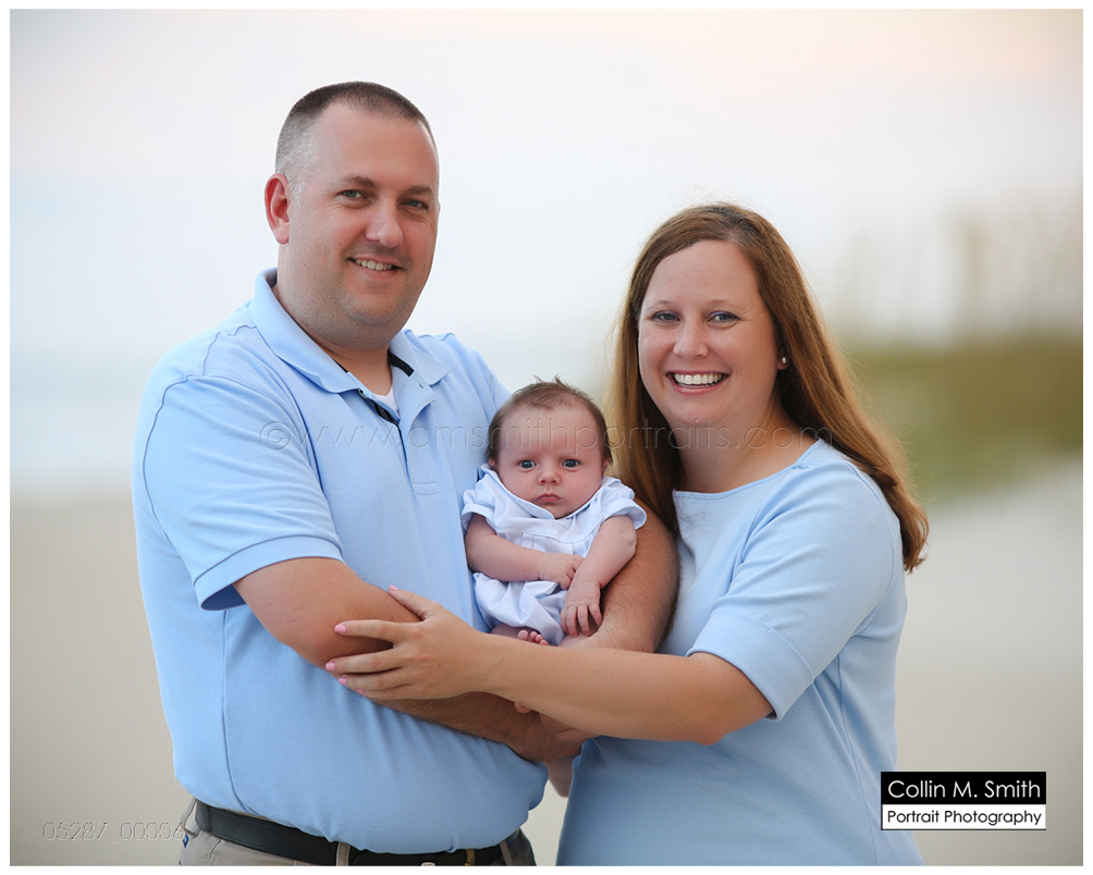 CMSPP05287_00006-beach-family-baby